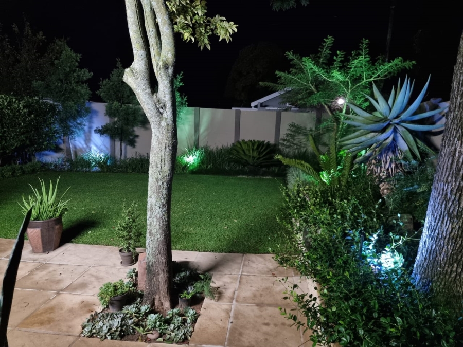 5 Bedroom Property for Sale in Pioneer Park KwaZulu-Natal