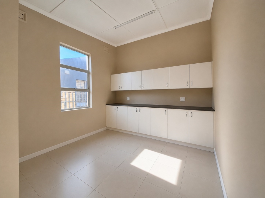 4 Bedroom Property for Sale in Glenwood KwaZulu-Natal