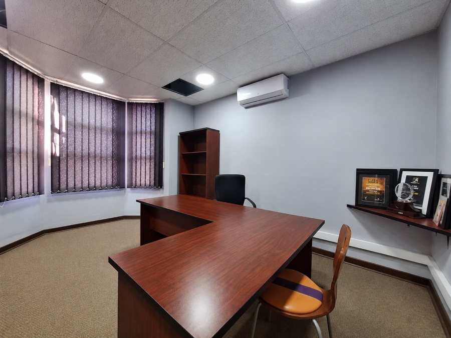 4 Bedroom Property for Sale in Glenwood KwaZulu-Natal