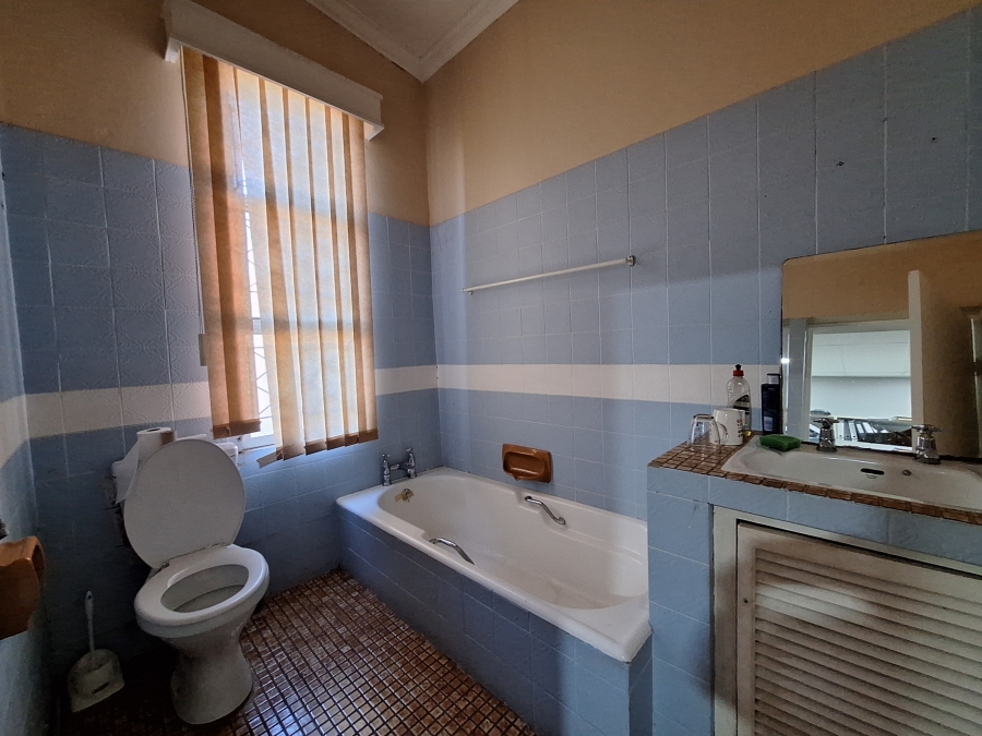 4 Bedroom Property for Sale in Glenwood KwaZulu-Natal