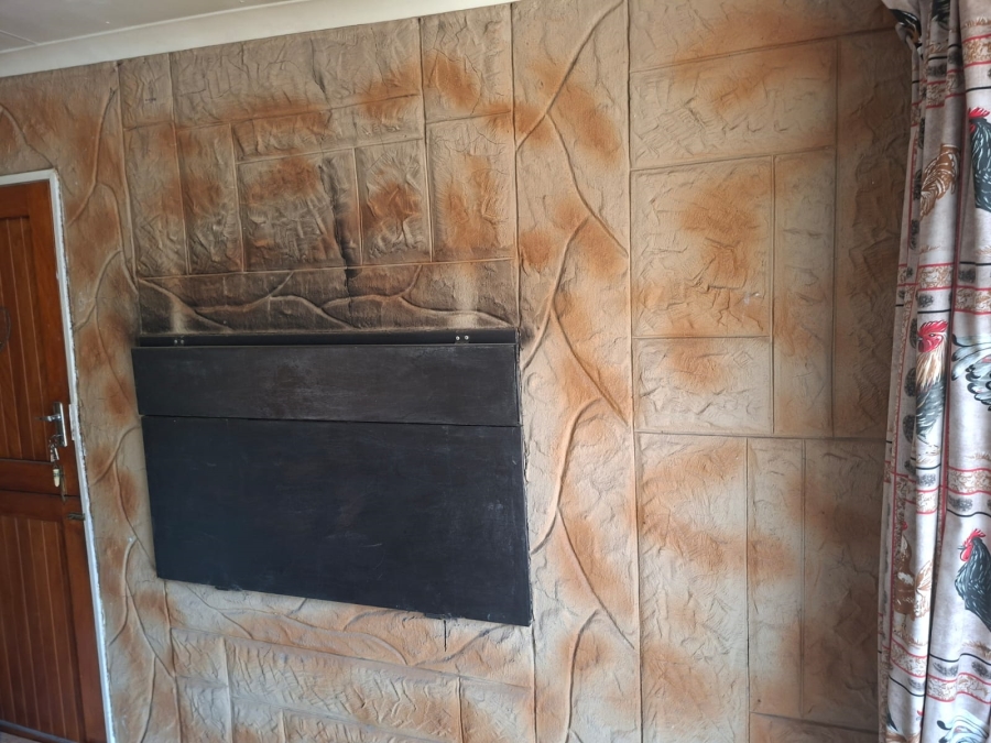 2 Bedroom Property for Sale in Sunnyridge KwaZulu-Natal