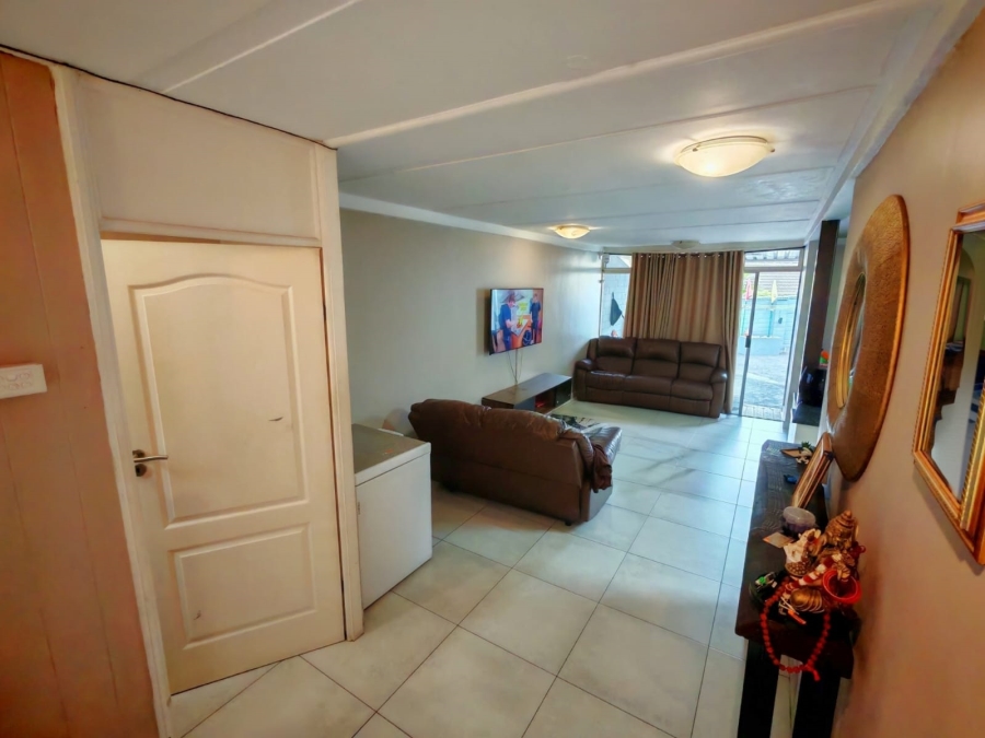 To Let 3 Bedroom Property for Rent in Umgeni Park KwaZulu-Natal