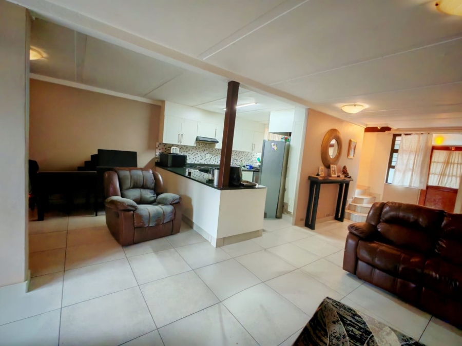 To Let 3 Bedroom Property for Rent in Umgeni Park KwaZulu-Natal