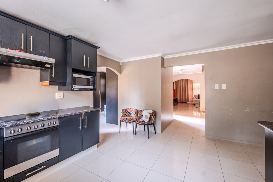 4 Bedroom Property for Sale in Somerset Park KwaZulu-Natal
