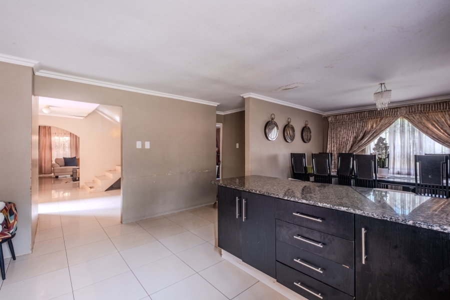 4 Bedroom Property for Sale in Somerset Park KwaZulu-Natal