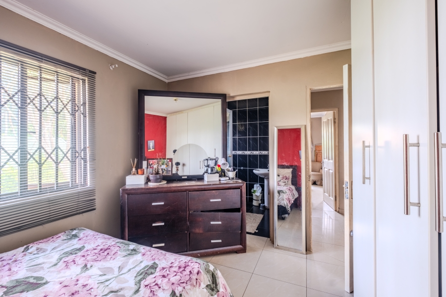 4 Bedroom Property for Sale in Somerset Park KwaZulu-Natal