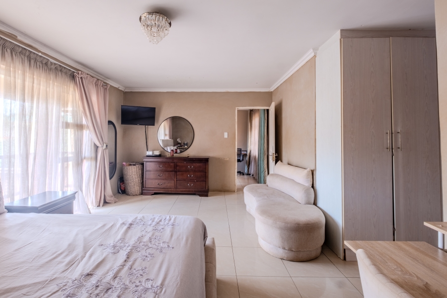 4 Bedroom Property for Sale in Somerset Park KwaZulu-Natal