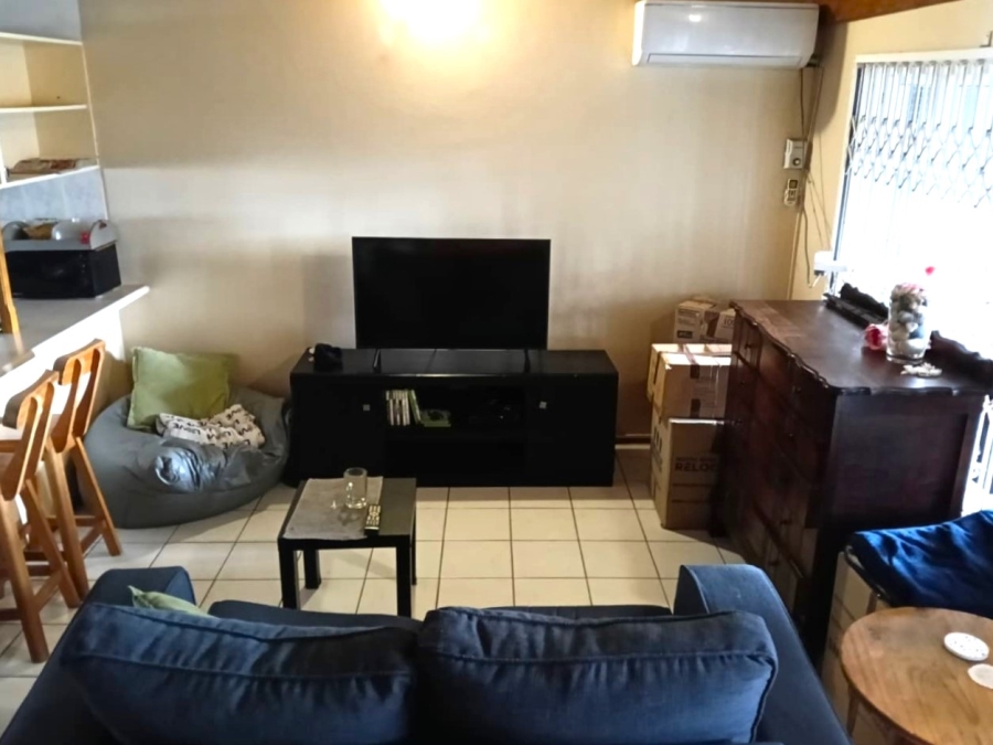 To Let 1 Bedroom Property for Rent in Meer En See KwaZulu-Natal