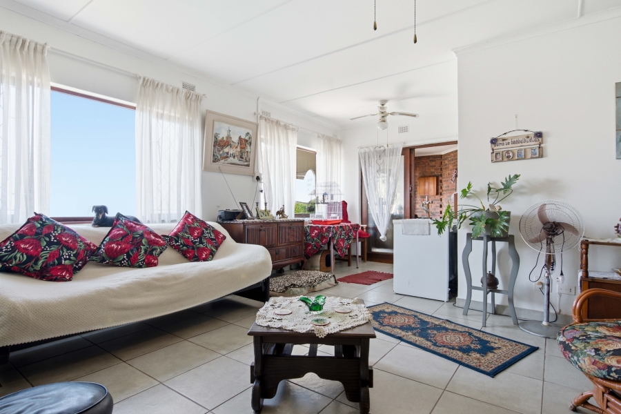 5 Bedroom Property for Sale in Amanzimtoti KwaZulu-Natal