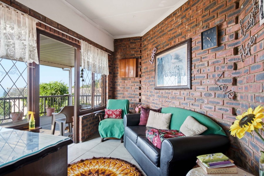5 Bedroom Property for Sale in Amanzimtoti KwaZulu-Natal