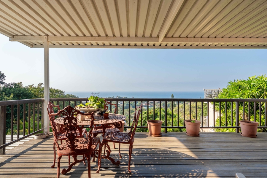 5 Bedroom Property for Sale in Amanzimtoti KwaZulu-Natal