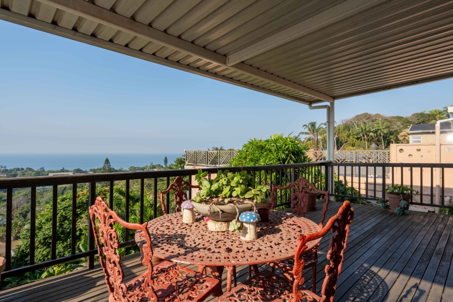 5 Bedroom Property for Sale in Amanzimtoti KwaZulu-Natal