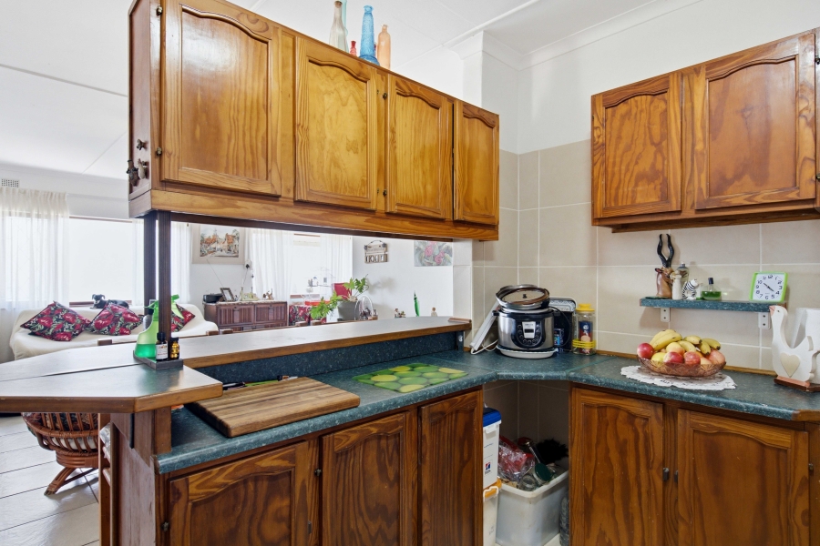 5 Bedroom Property for Sale in Amanzimtoti KwaZulu-Natal