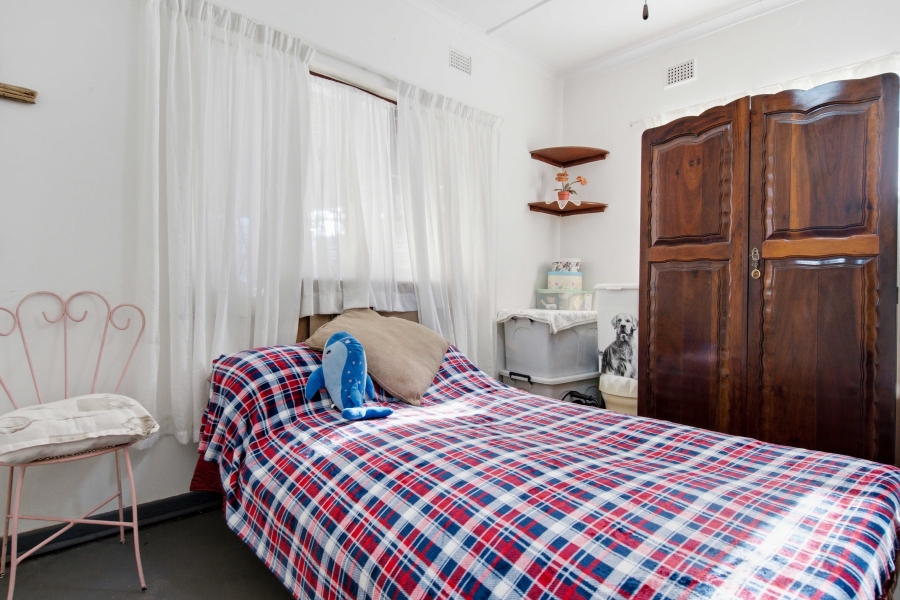 5 Bedroom Property for Sale in Amanzimtoti KwaZulu-Natal