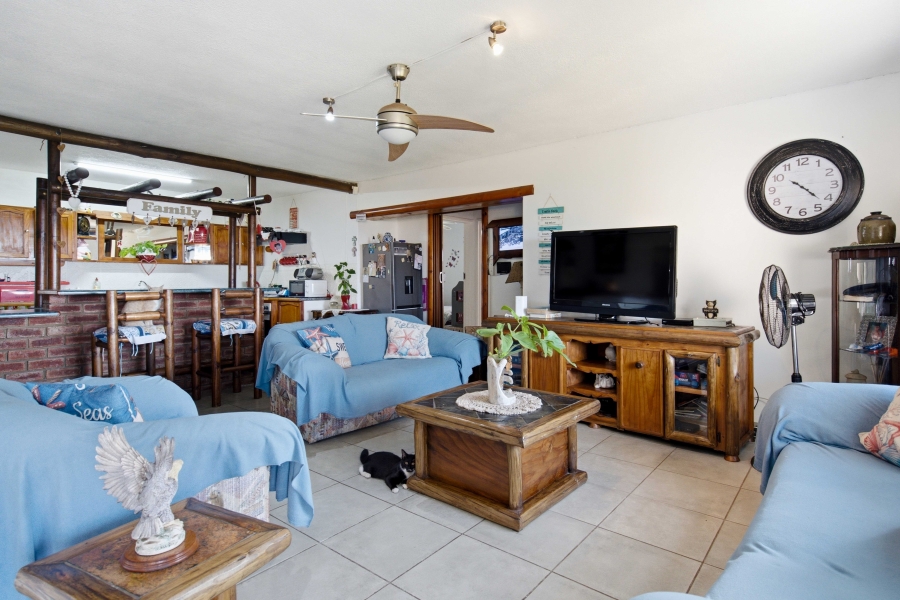 5 Bedroom Property for Sale in Amanzimtoti KwaZulu-Natal