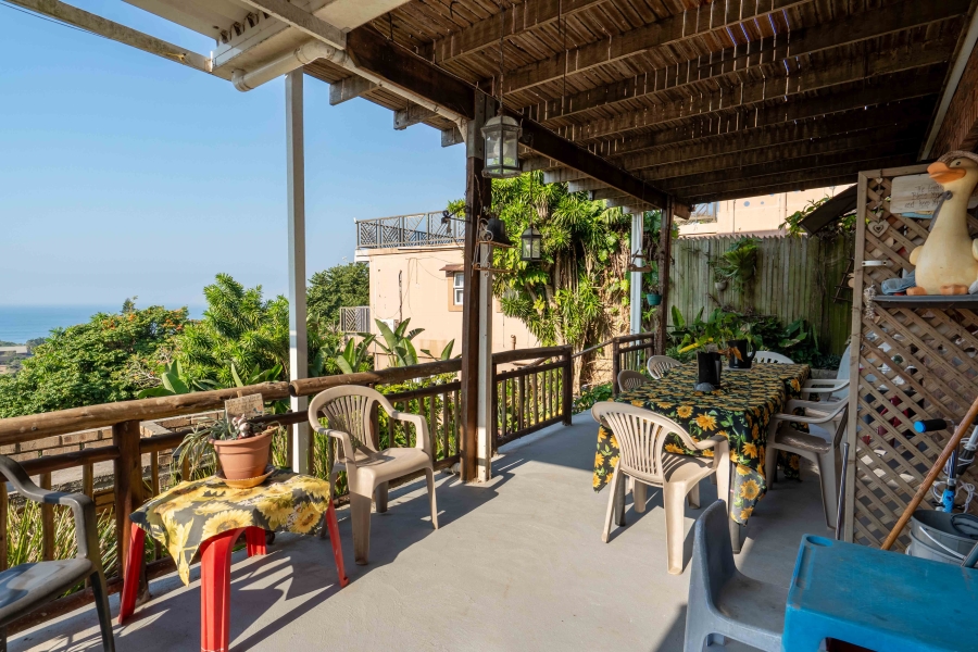 5 Bedroom Property for Sale in Amanzimtoti KwaZulu-Natal