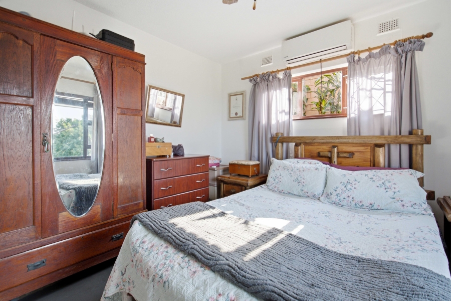 5 Bedroom Property for Sale in Amanzimtoti KwaZulu-Natal