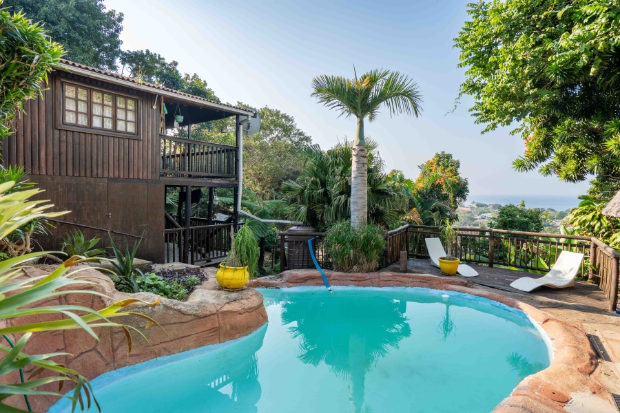 5 Bedroom Property for Sale in Amanzimtoti KwaZulu-Natal