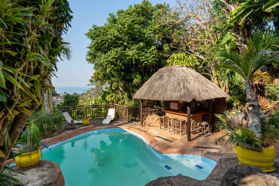 5 Bedroom Property for Sale in Amanzimtoti KwaZulu-Natal