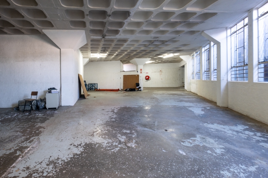 Commercial Property for Sale in Westridge KwaZulu-Natal