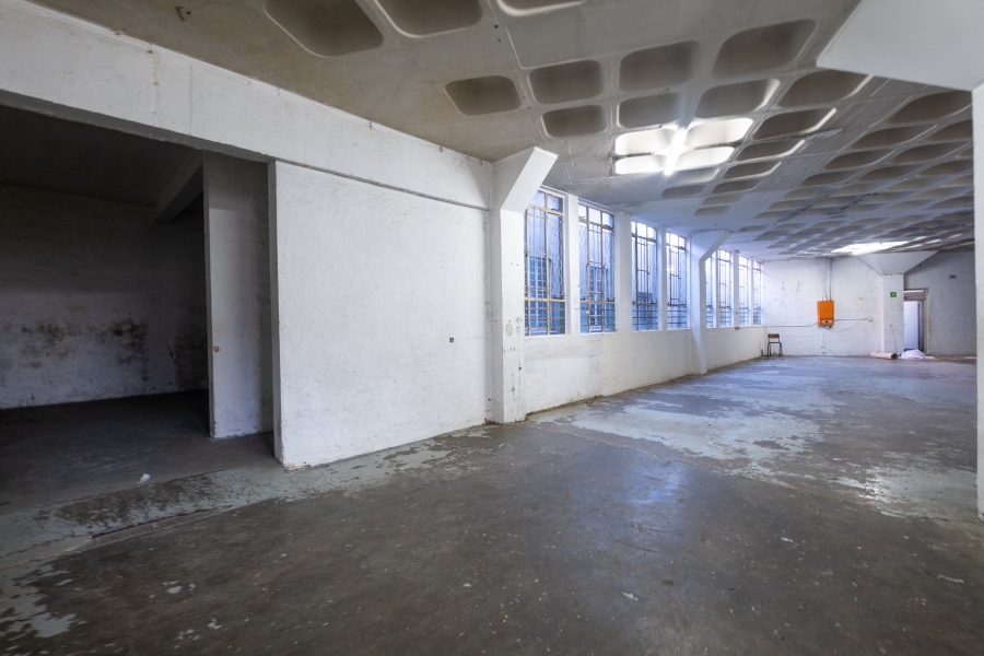 Commercial Property for Sale in Westridge KwaZulu-Natal
