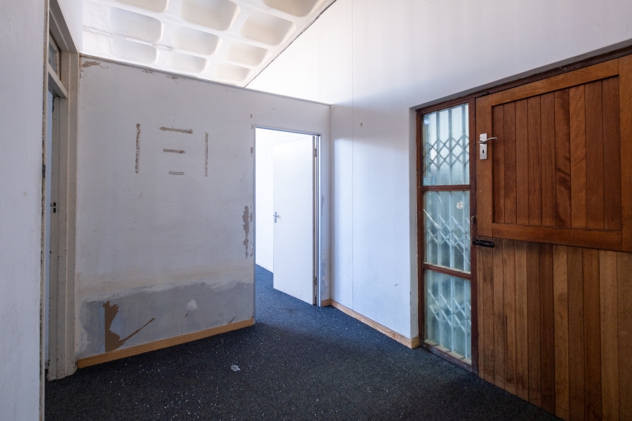 Commercial Property for Sale in Westridge KwaZulu-Natal