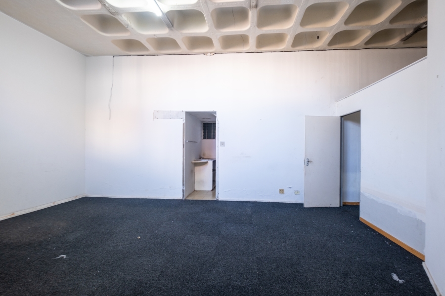 Commercial Property for Sale in Westridge KwaZulu-Natal