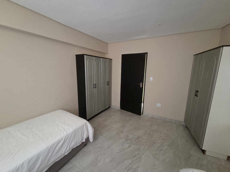 To Let Commercial Property for Rent in Bluff KwaZulu-Natal