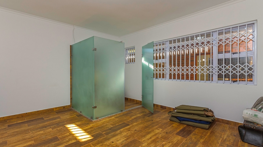 7 Bedroom Property for Sale in Chelmsfordville KwaZulu-Natal