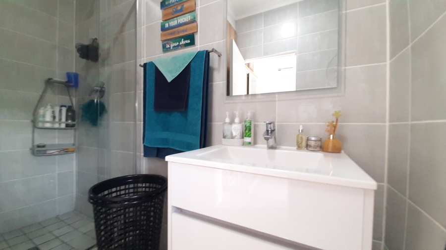 1 Bedroom Property for Sale in Ballito Central KwaZulu-Natal
