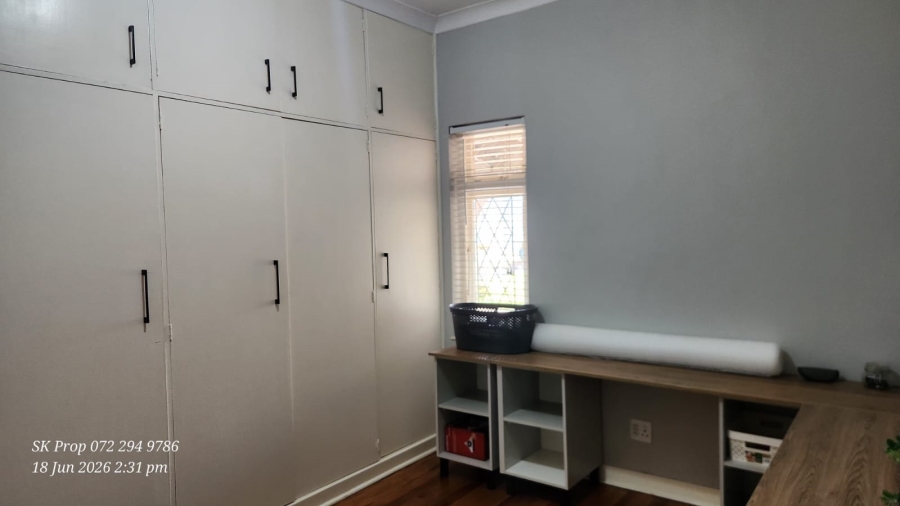 4 Bedroom Property for Sale in Scottsville KwaZulu-Natal