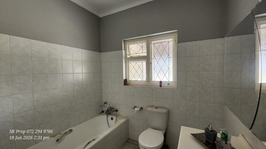 4 Bedroom Property for Sale in Scottsville KwaZulu-Natal