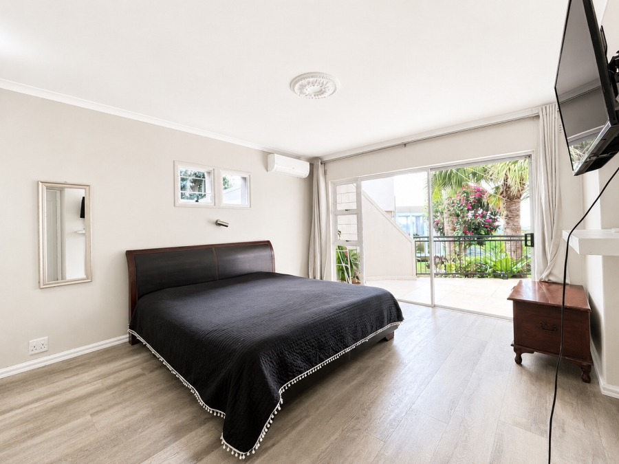 8 Bedroom Property for Sale in Forest Hills KwaZulu-Natal