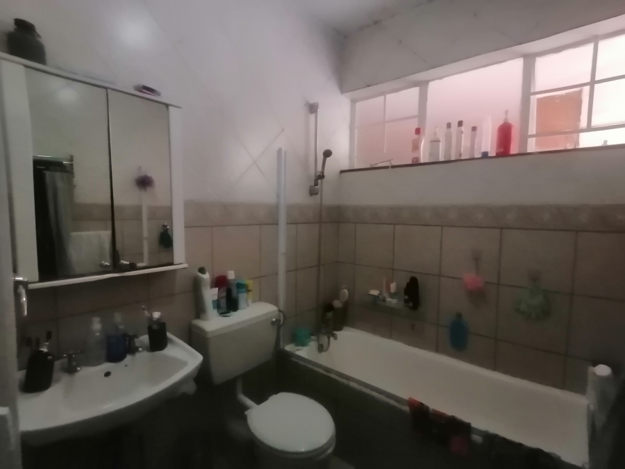 2 Bedroom Property for Sale in Fairview KwaZulu-Natal