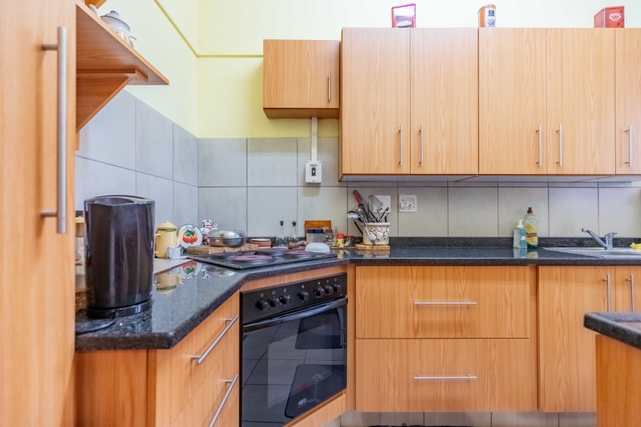 2 Bedroom Property for Sale in Glenwood KwaZulu-Natal
