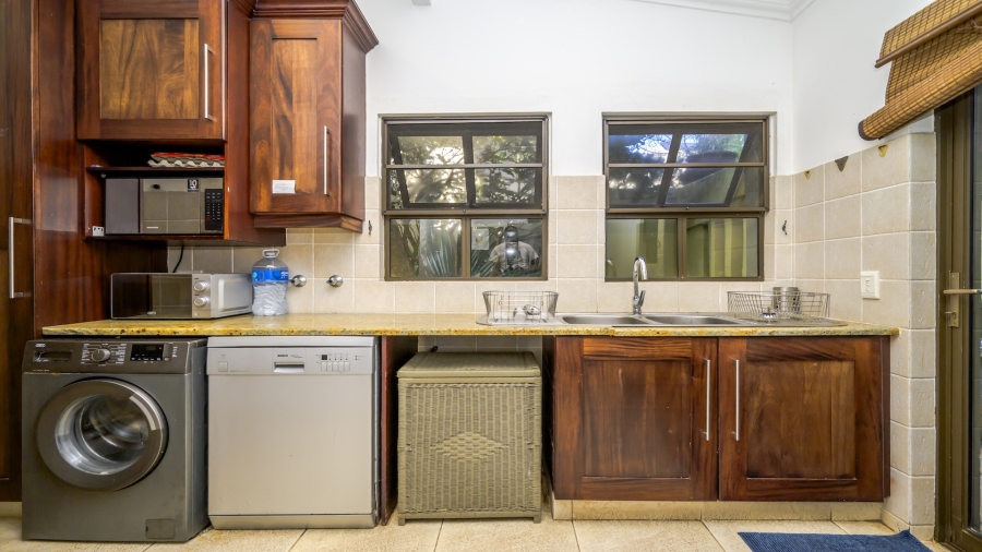 4 Bedroom Property for Sale in Prince