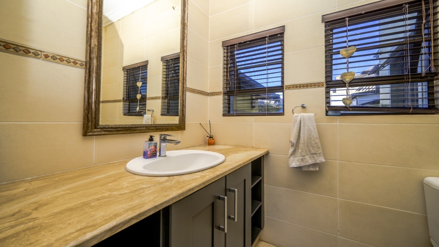 4 Bedroom Property for Sale in Prince