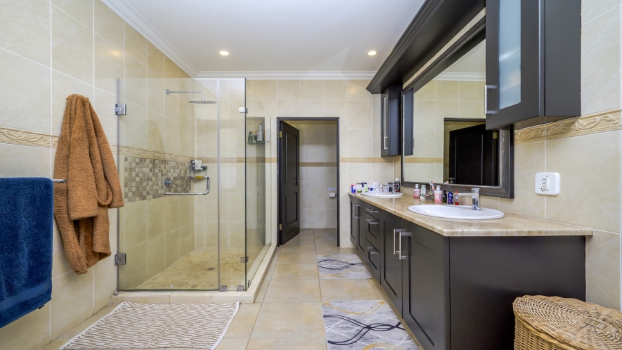 4 Bedroom Property for Sale in Prince