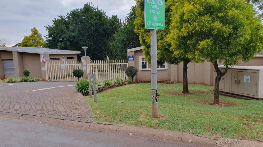 2 Bedroom Property for Sale in Sunnyridge KwaZulu-Natal