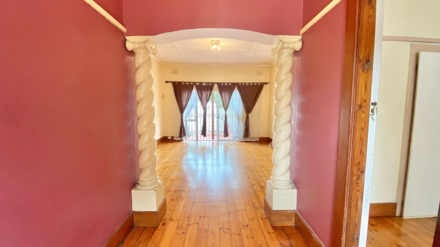 To Let 3 Bedroom Property for Rent in Umbilo KwaZulu-Natal