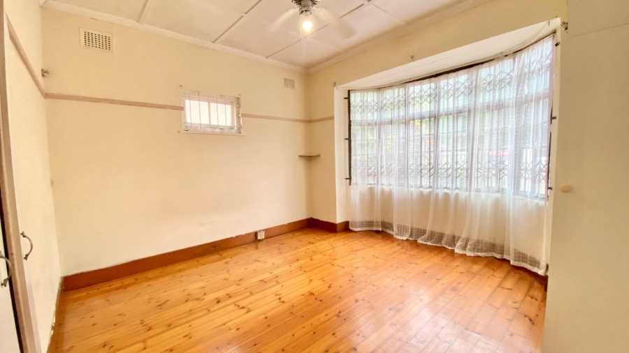 To Let 3 Bedroom Property for Rent in Umbilo KwaZulu-Natal