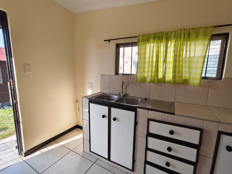 To Let 0 Bedroom Property for Rent in Hillary KwaZulu-Natal