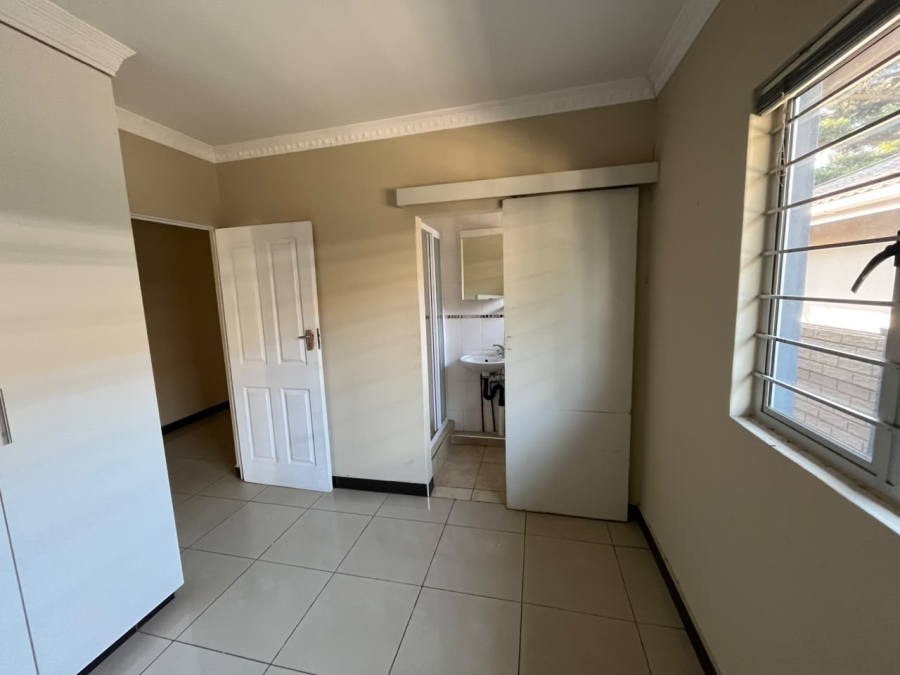To Let 3 Bedroom Property for Rent in Hillary KwaZulu-Natal