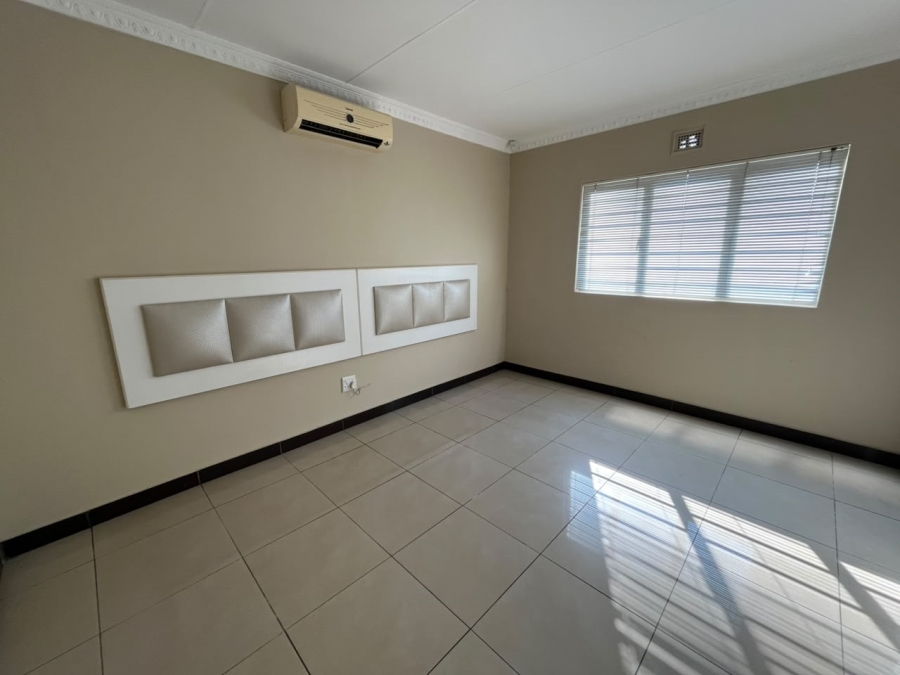 To Let 3 Bedroom Property for Rent in Hillary KwaZulu-Natal