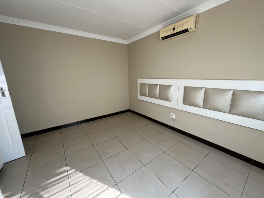 To Let 3 Bedroom Property for Rent in Hillary KwaZulu-Natal