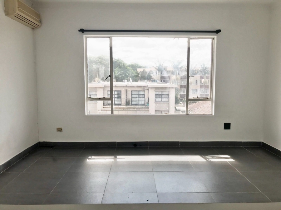 2 Bedroom Property for Sale in Windermere KwaZulu-Natal
