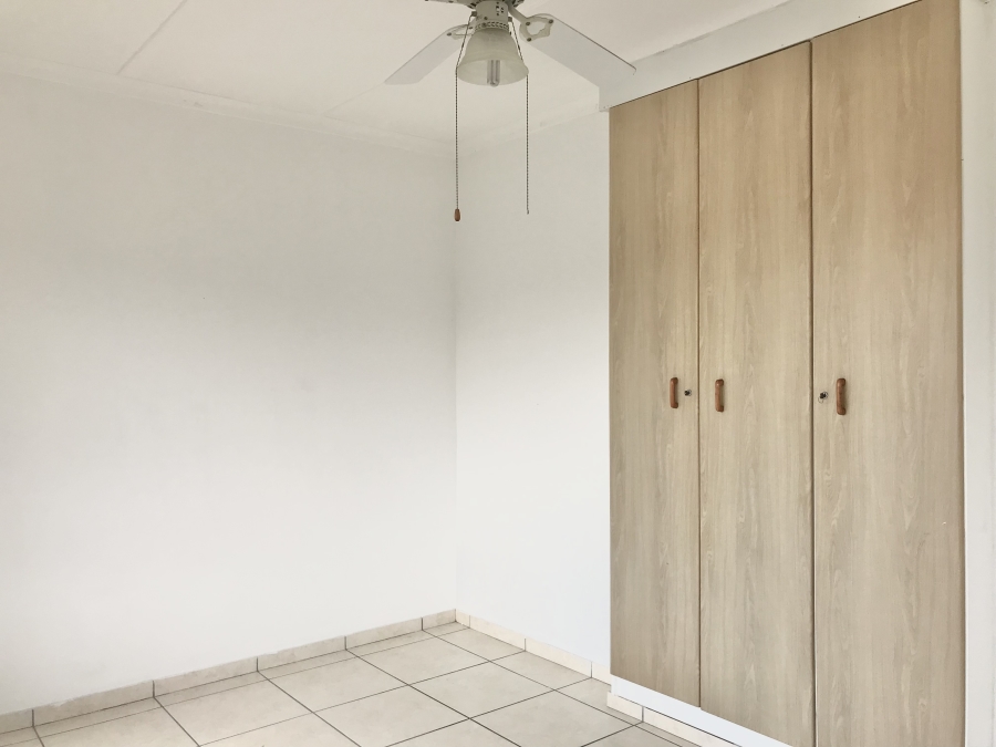 2 Bedroom Property for Sale in Windermere KwaZulu-Natal