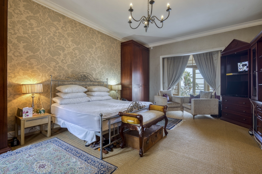 5 Bedroom Property for Sale in Morningside KwaZulu-Natal