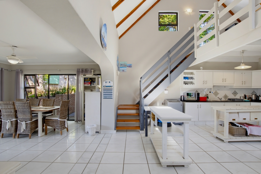 7 Bedroom Property for Sale in Zinkwazi Beach KwaZulu-Natal