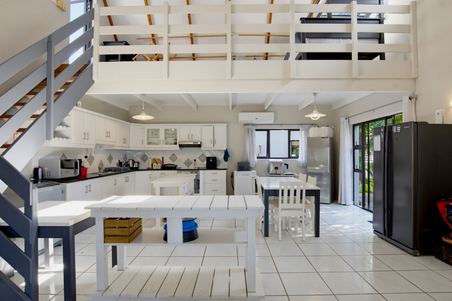 7 Bedroom Property for Sale in Zinkwazi Beach KwaZulu-Natal
